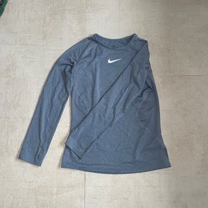 Nike dri-fit long sleeve workout shirt. size adult small, grayish blue color